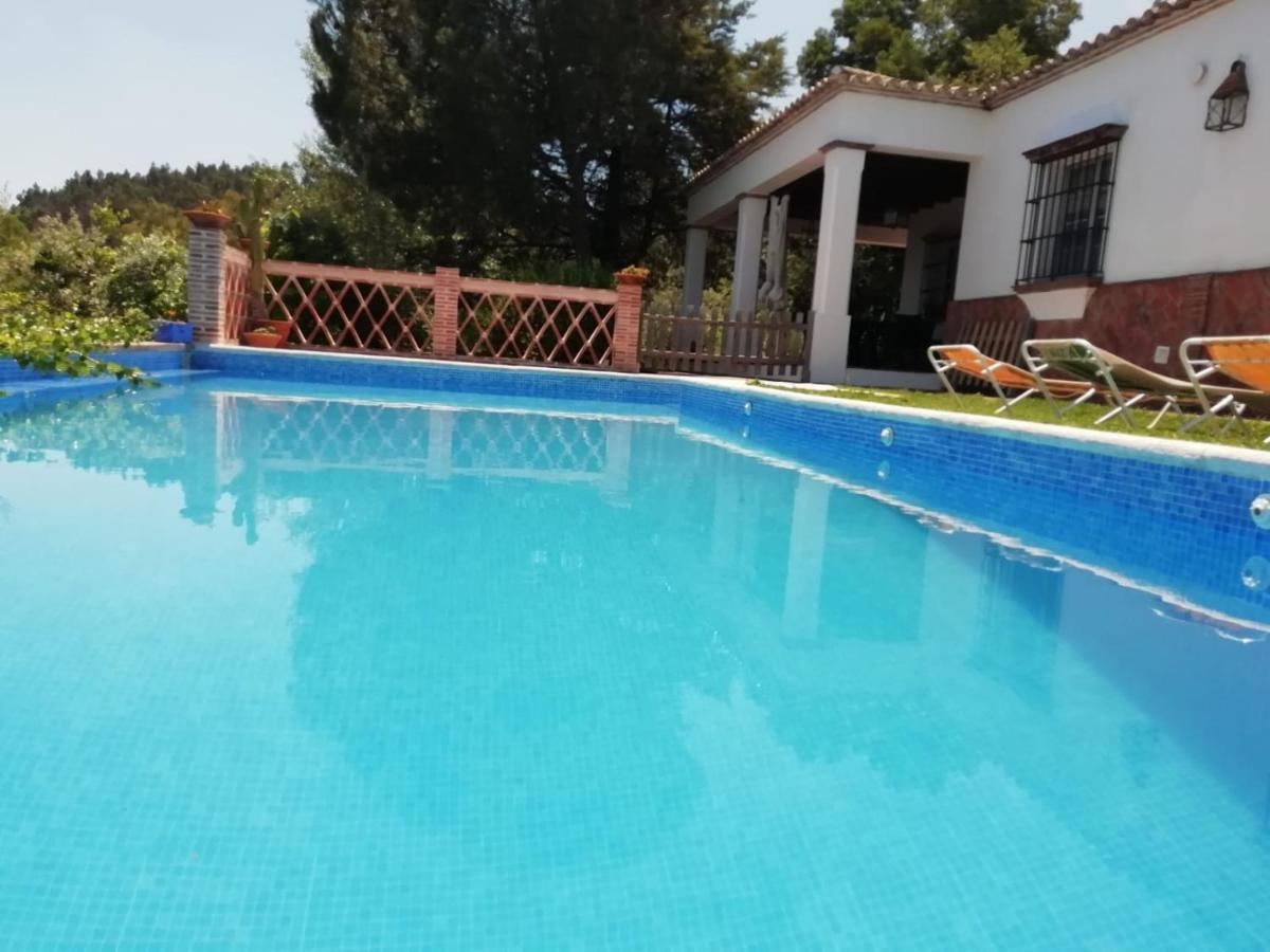 Casa Rural La Vega Cazalla de la Sierra Esterno foto